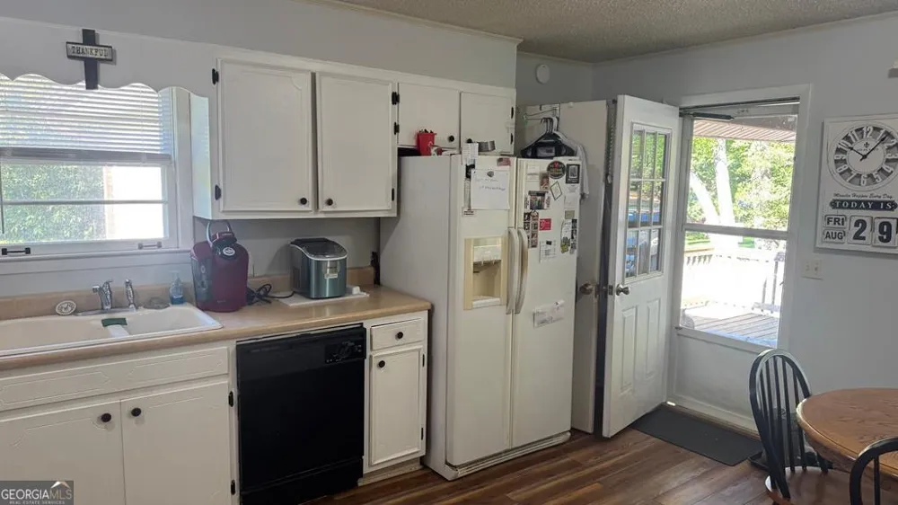 903 Village RD Hiawassee, GA 30546
