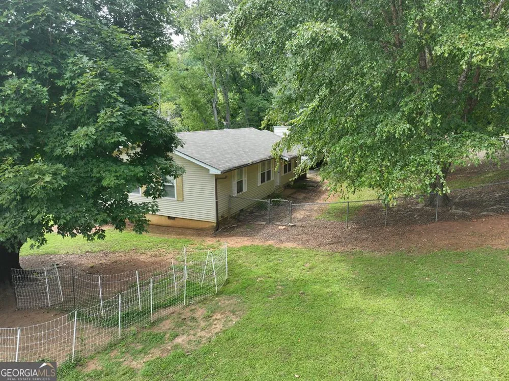 903 Village RD Hiawassee, GA 30546