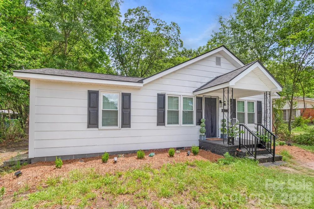 229 Acl Avenue Cheraw, SC 29520