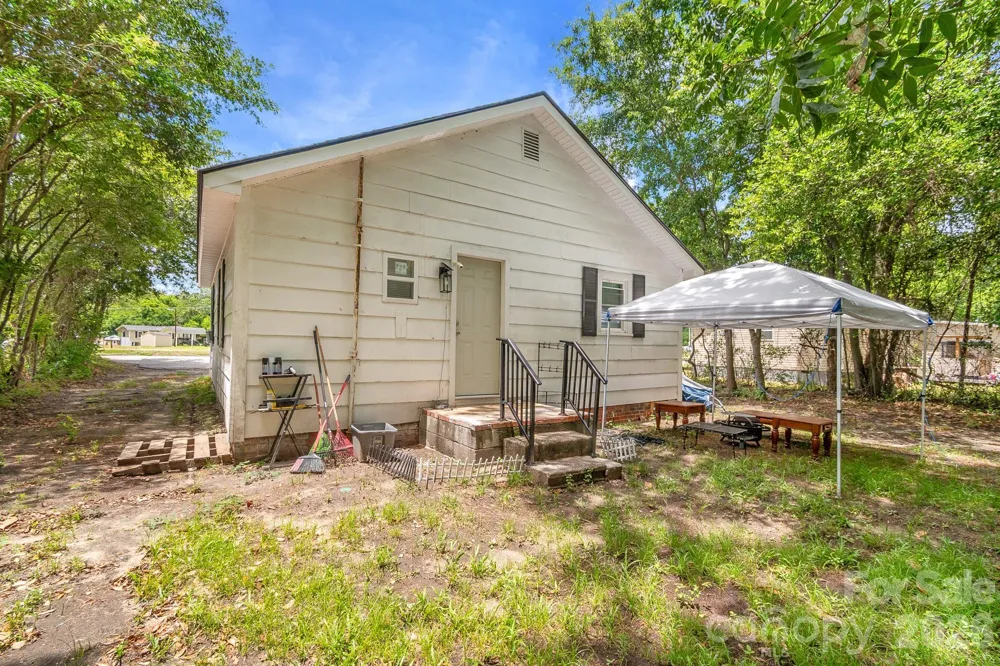 229 Acl Avenue Cheraw, SC 29520