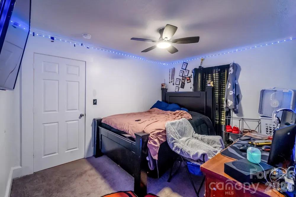 229 Acl Avenue Cheraw, SC 29520