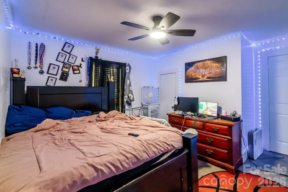 229 Acl Avenue Cheraw, SC 29520