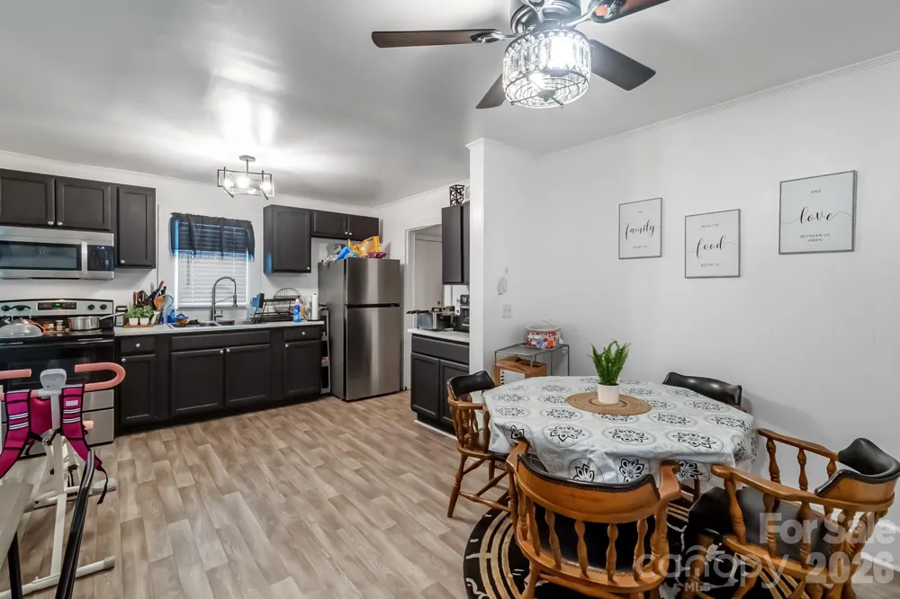 229 Acl Avenue Cheraw, SC 29520