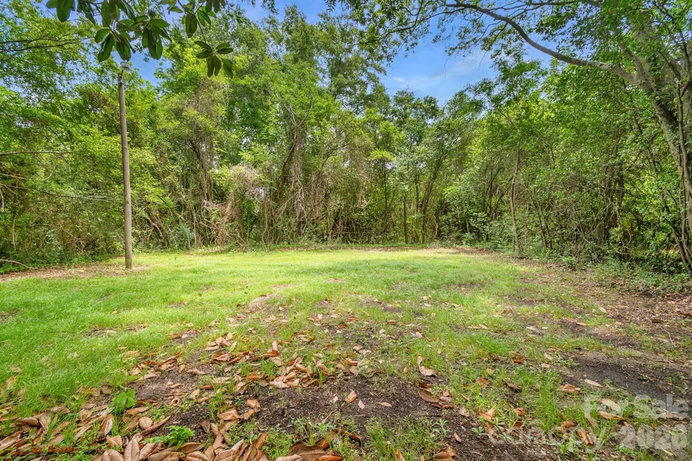 229 Acl Avenue Cheraw, SC 29520