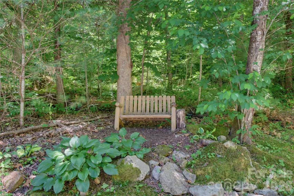 112 Boulder Creek Lane Tuckasegee, NC 28783