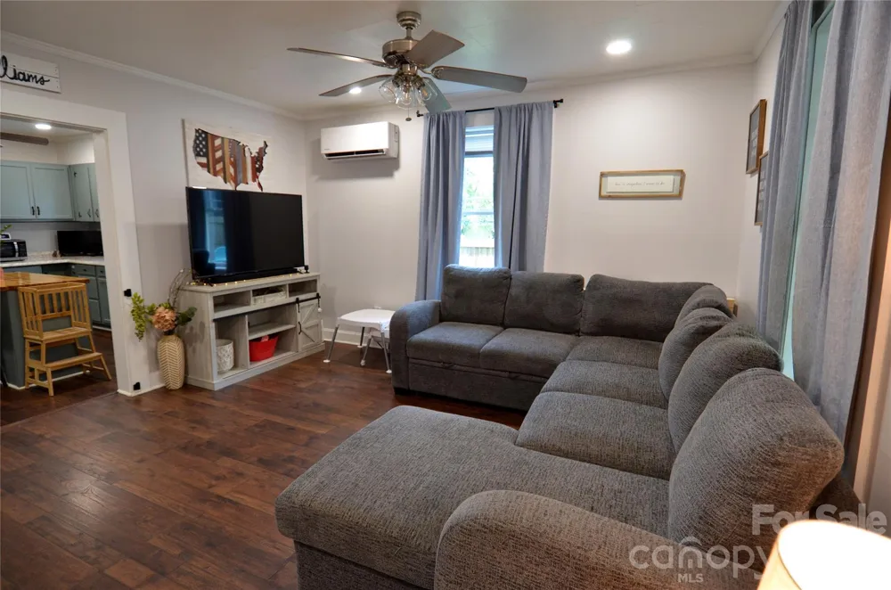 120 7th Street #20 Marion, NC 28752