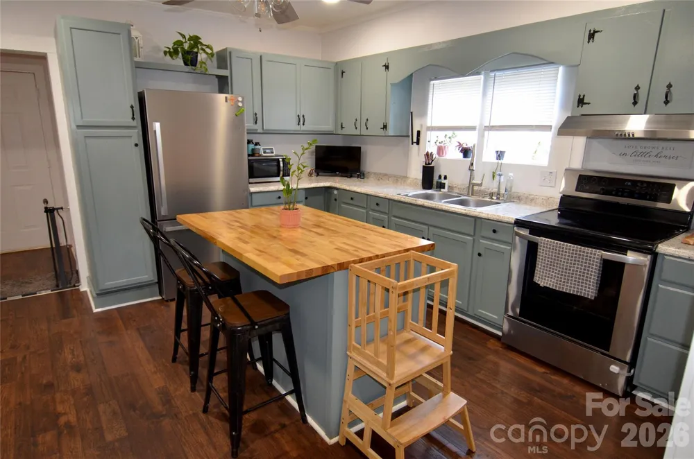 120 7th Street #20 Marion, NC 28752