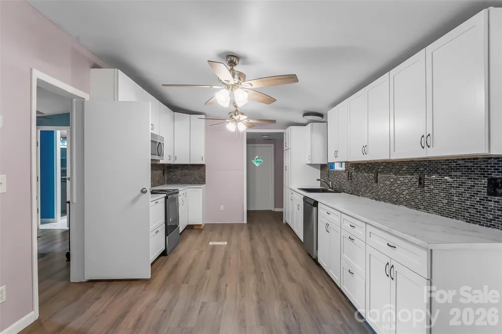 771 Hoppy Tom Hollow Road Marion, NC 28752