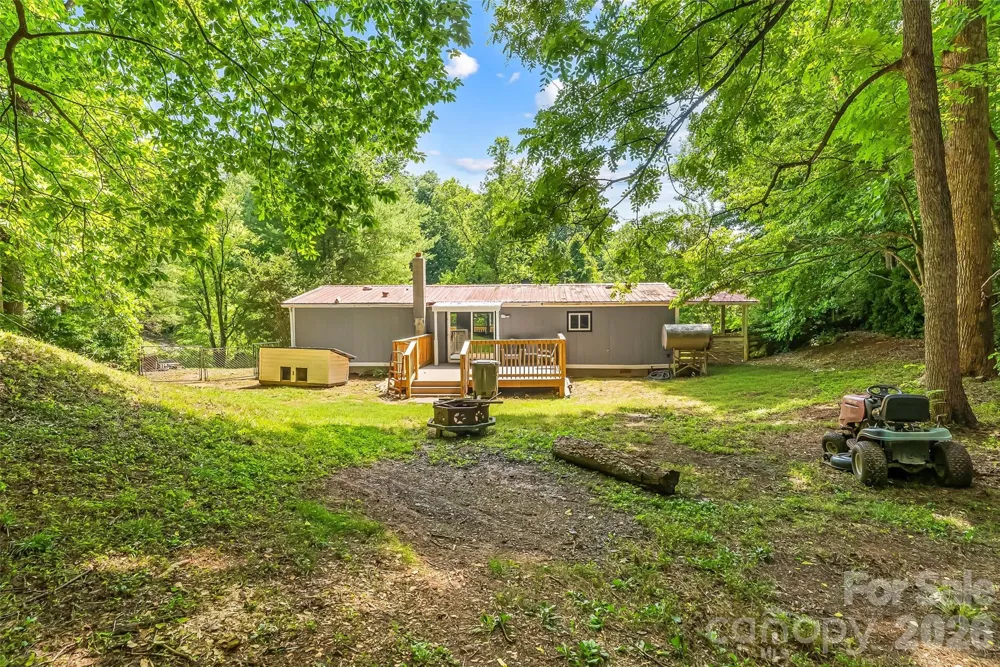771 Hoppy Tom Hollow Road Marion, NC 28752