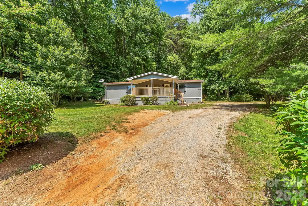 771 Hoppy Tom Hollow Road Marion, NC 28752