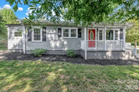 137 J E Morrow Street