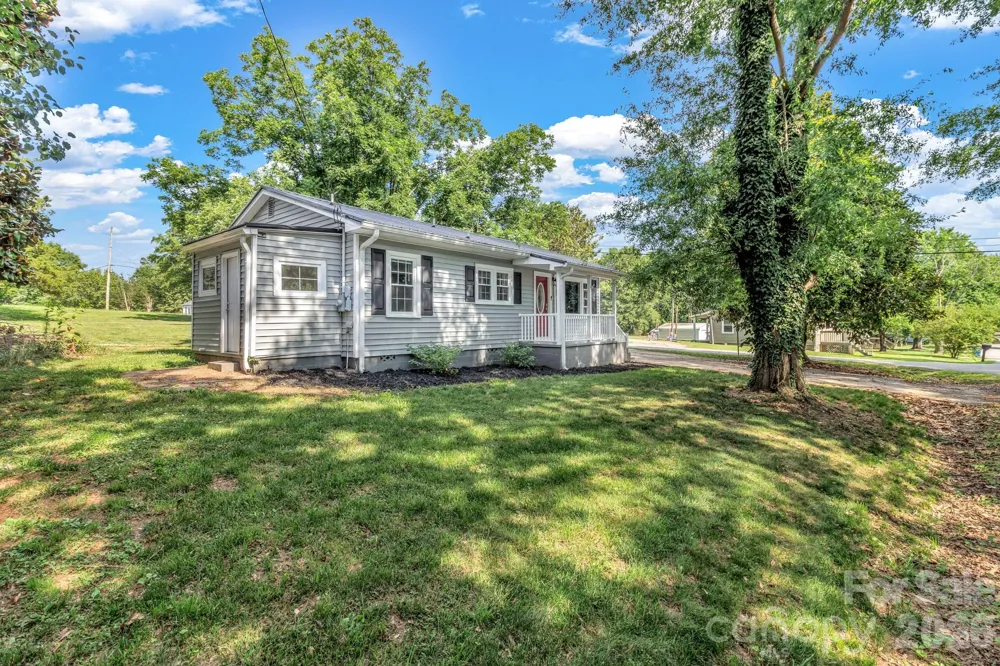 137 J E Morrow Street Forest City, NC 28043