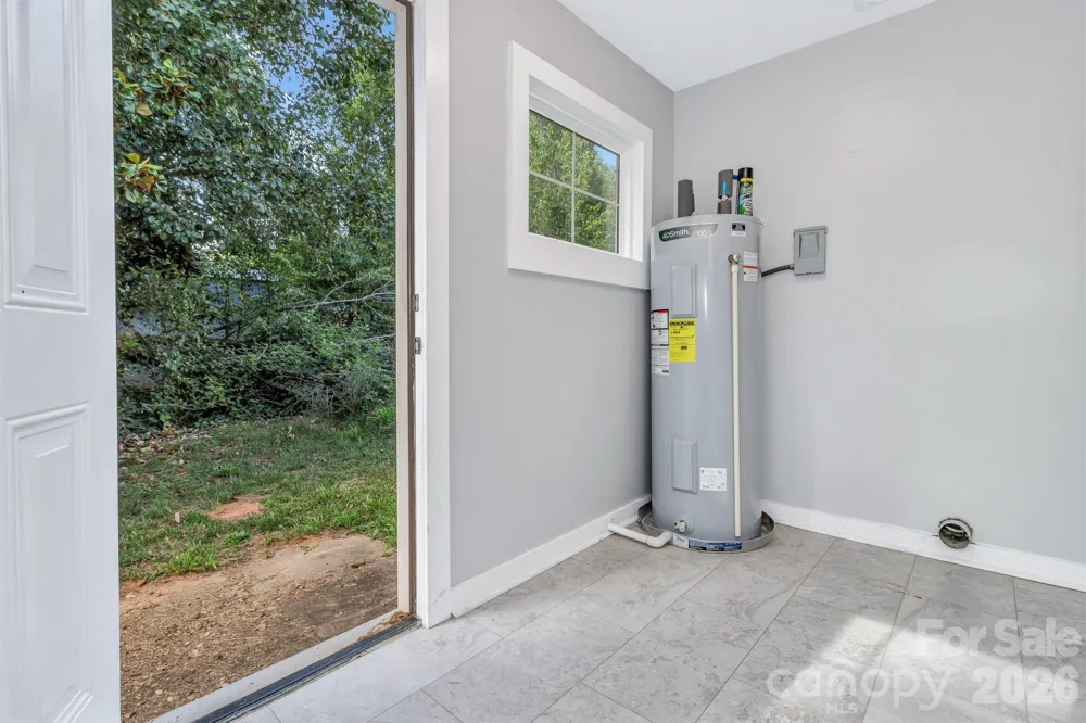 137 J E Morrow Street Forest City, NC 28043
