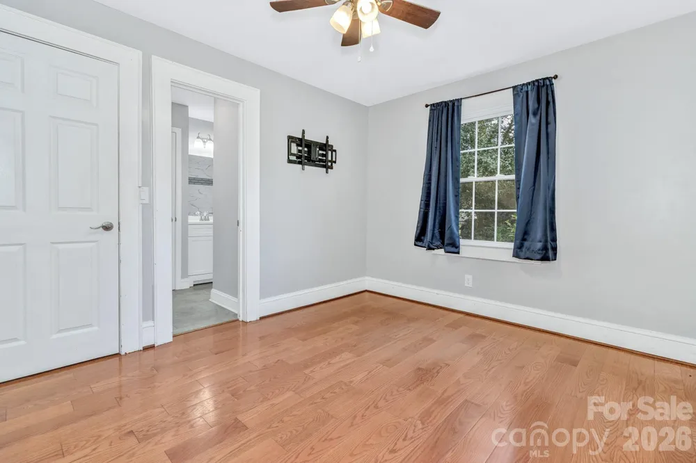 137 J E Morrow Street Forest City, NC 28043