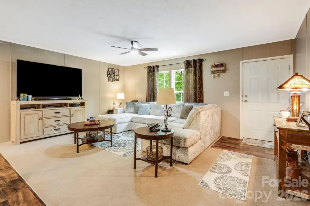 77 Star Flower Road Alexander, NC 28701