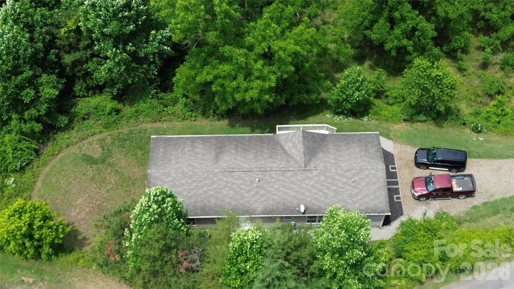 77 Star Flower Road Alexander, NC 28701