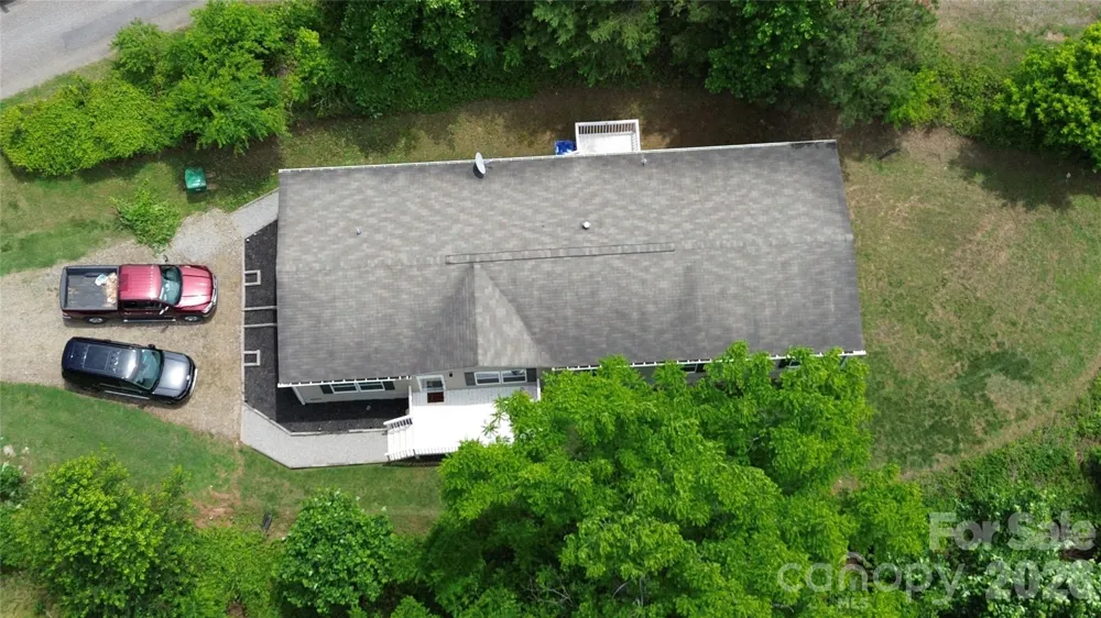 77 Star Flower Road Alexander, NC 28701