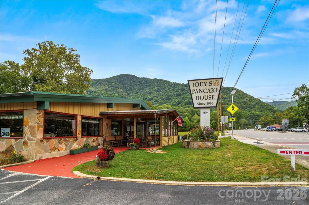 30 Sleeping Bear Ridge Maggie Valley, NC 28751