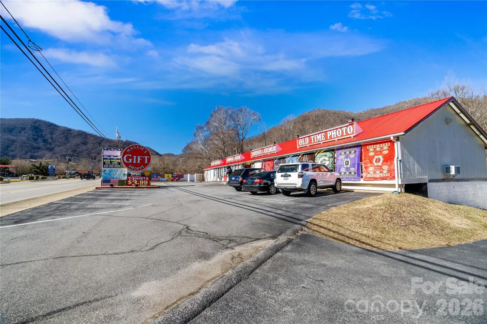 30 Sleeping Bear Ridge Maggie Valley, NC 28751