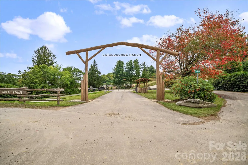 30 Sleeping Bear Ridge Maggie Valley, NC 28751