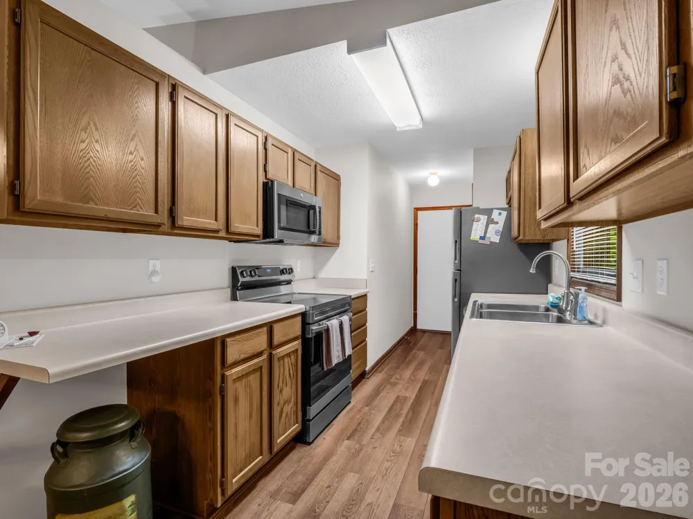 182 Resada Drive Brevard, NC 28712