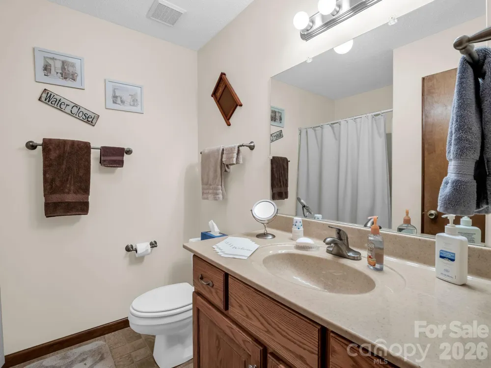 182 Resada Drive Brevard, NC 28712