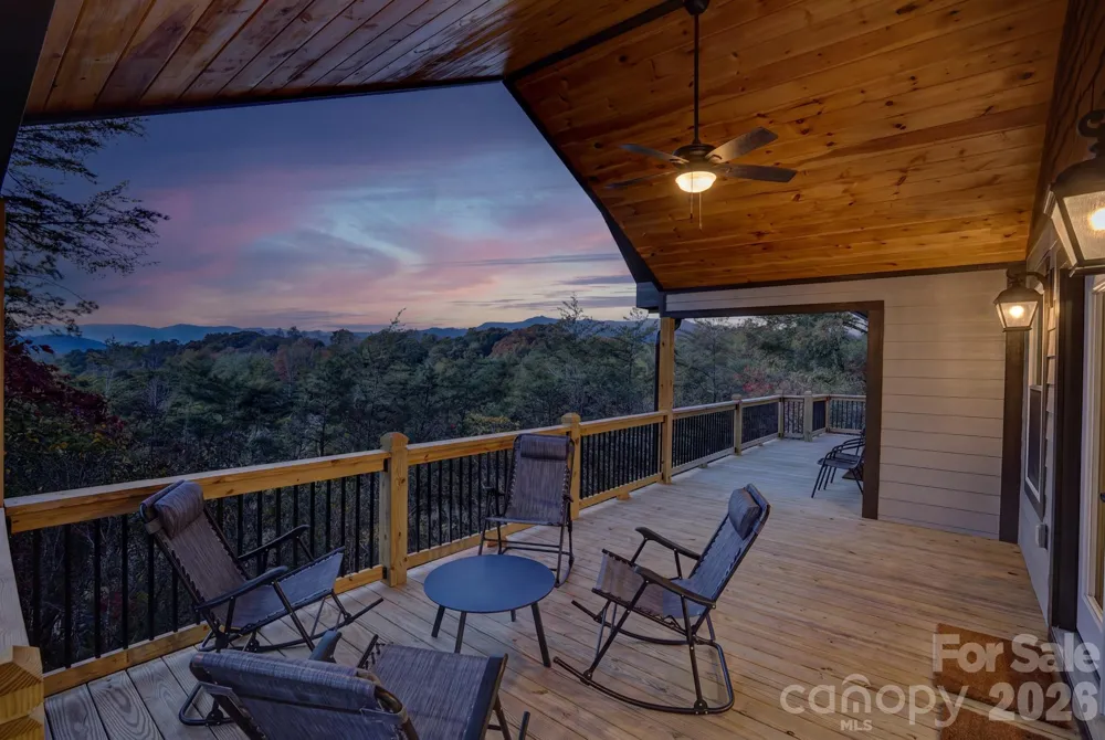 79 Trillium Way Bryson City, NC 28713