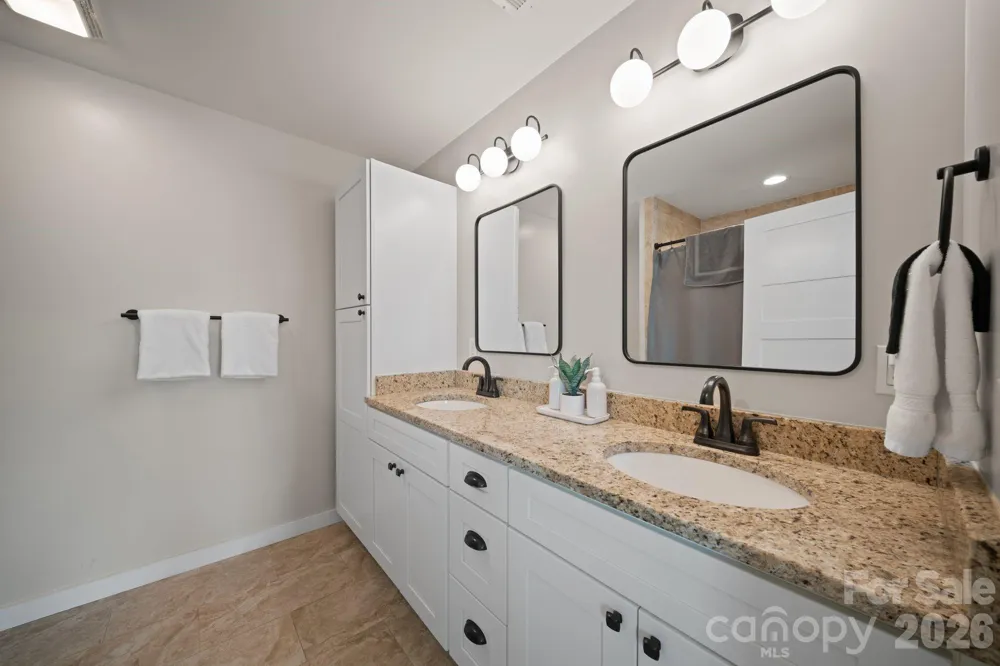79 Trillium Way Bryson City, NC 28713