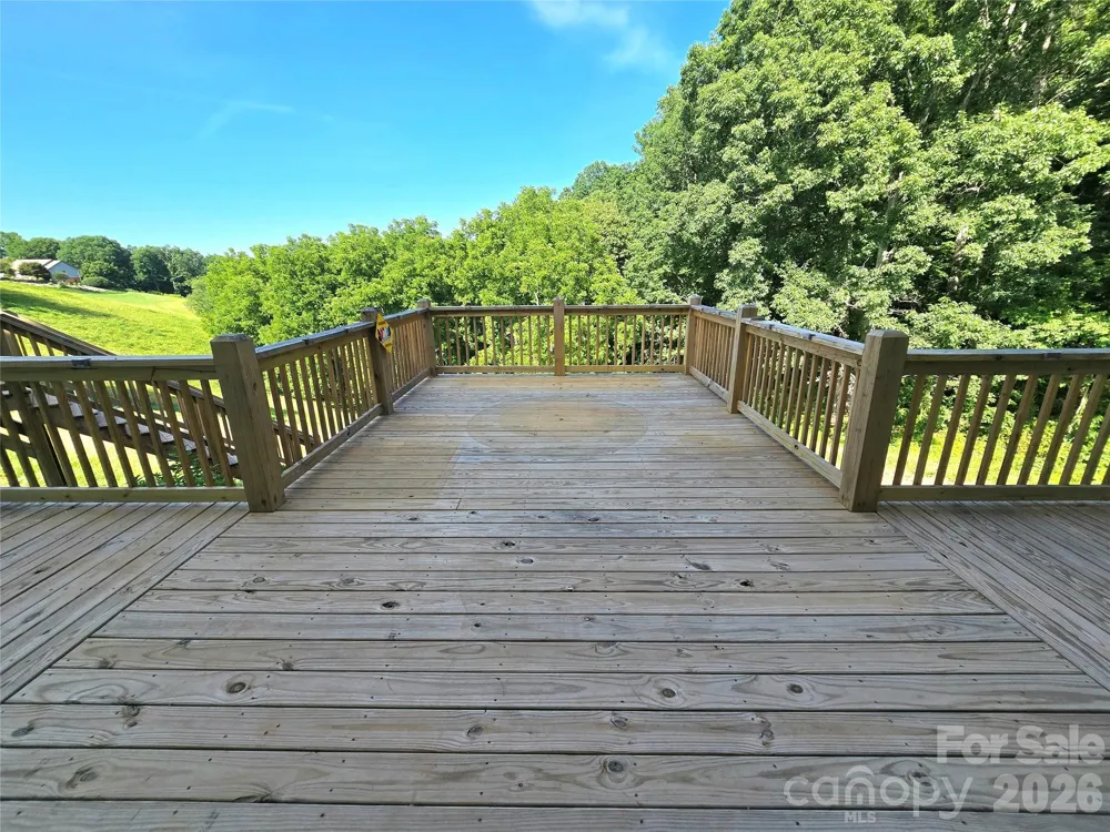 37 Justice Drive Leicester, NC 28748