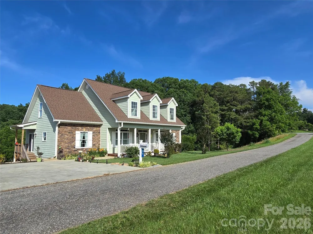 37 Justice Drive Leicester, NC 28748