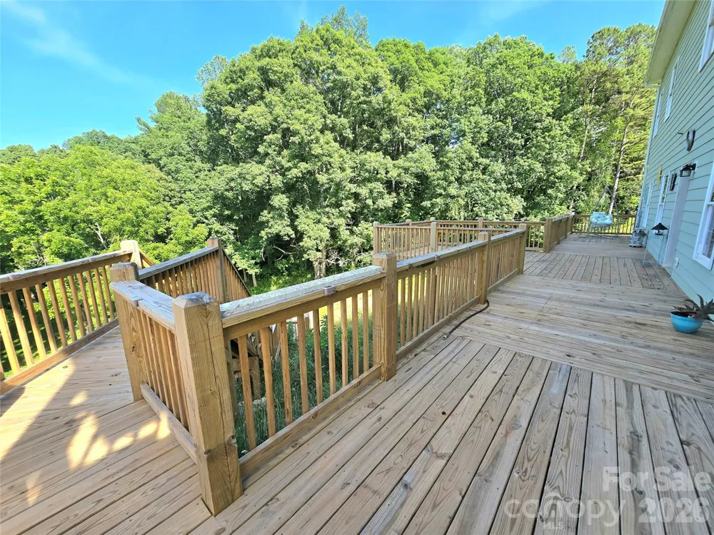 37 Justice Drive Leicester, NC 28748
