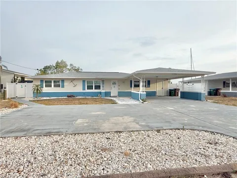 1726 Bikini Court #L