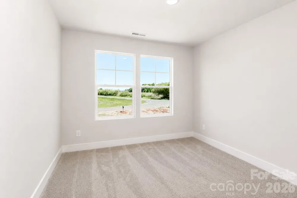 102 SIXTH AVENUE SE Hildebran, NC 28602