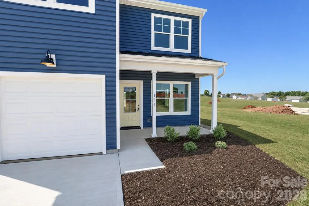 103 SIXTH AVENUE SE Hildebran, NC 28602