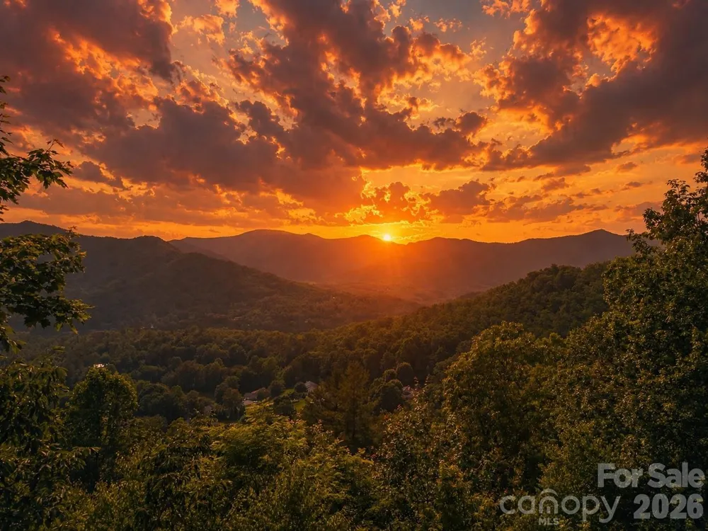 22 Kako Ridge Sylva, NC 28779