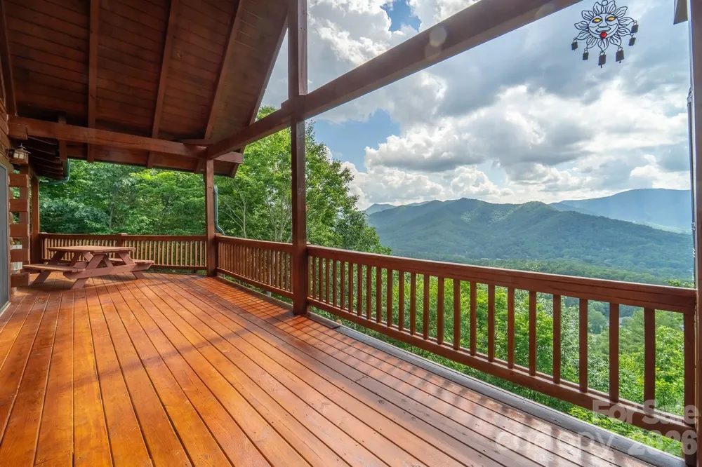 22 Kako Ridge Sylva, NC 28779