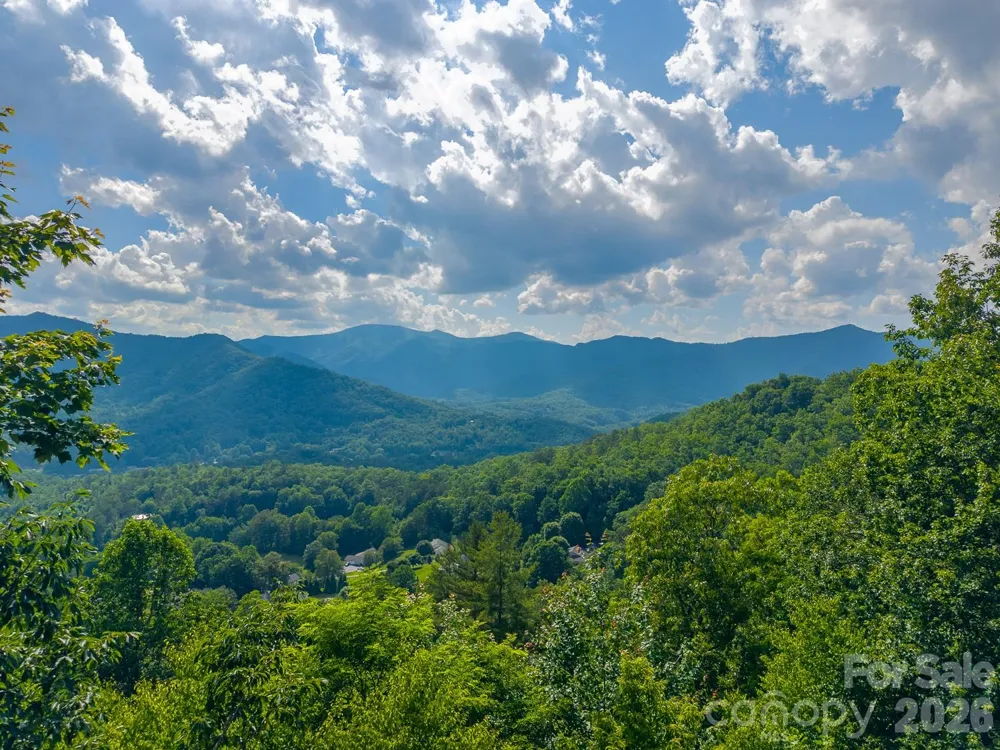 22 Kako Ridge Sylva, NC 28779