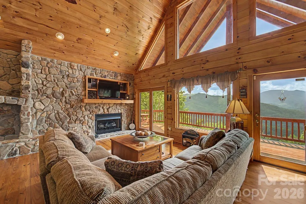 22 Kako Ridge Sylva, NC 28779