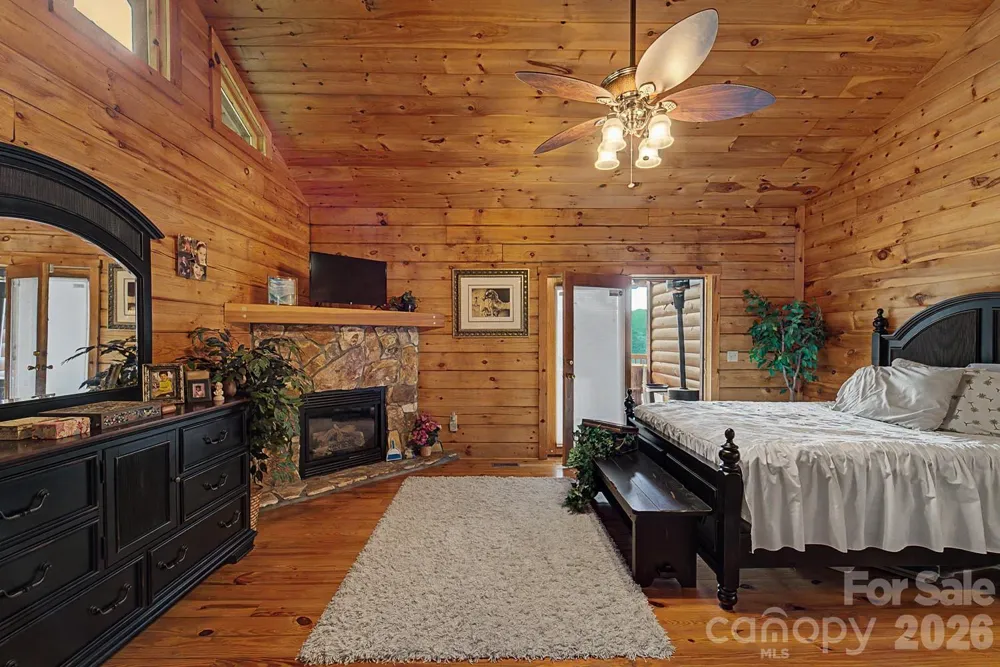 22 Kako Ridge Sylva, NC 28779