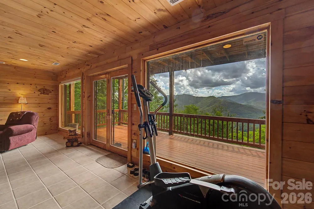 22 Kako Ridge Sylva, NC 28779