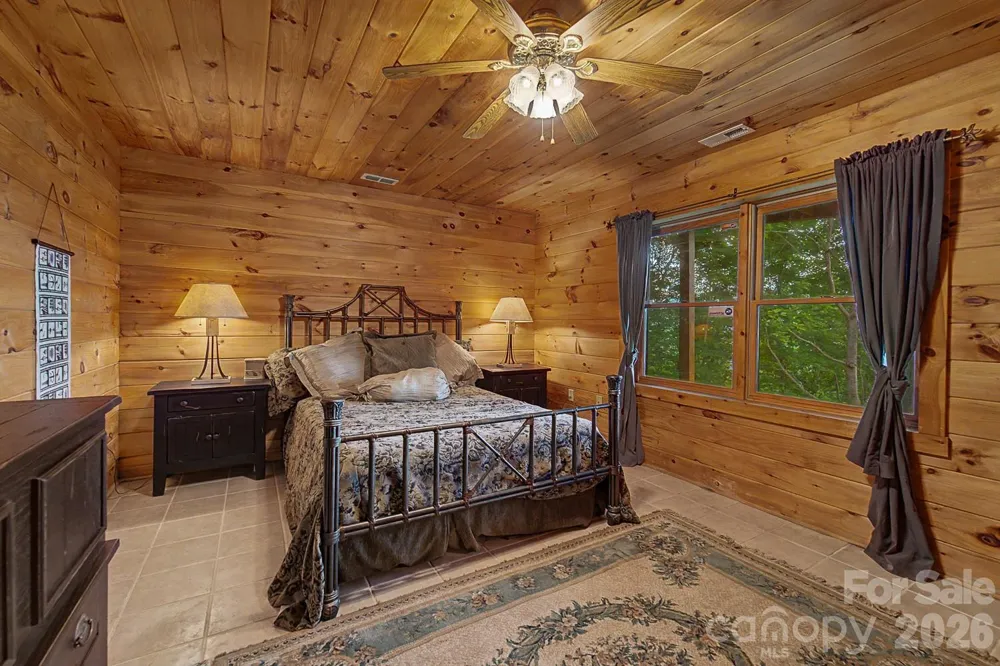 22 Kako Ridge Sylva, NC 28779