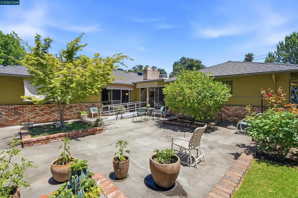 306 W Prospect Ave. Danville, CA 94526