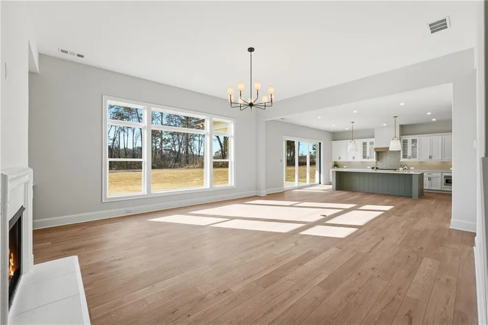 158 PALISADE DRIVE Rydal, GA 30171