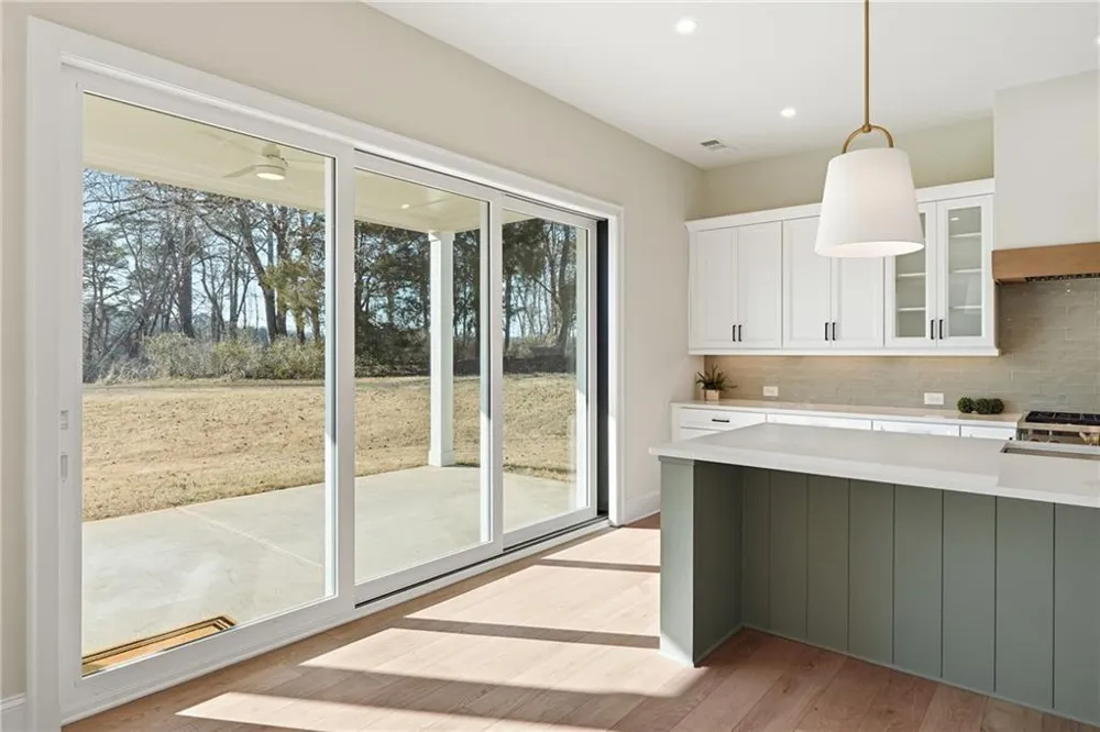 158 PALISADE DRIVE Rydal, GA 30171