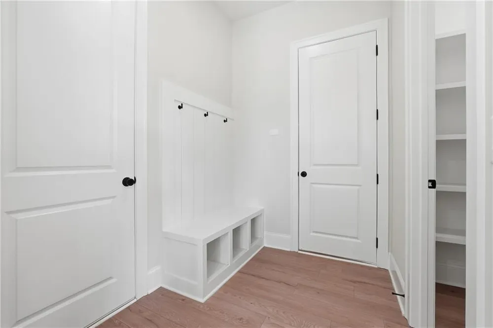 158 PALISADE DRIVE Rydal, GA 30171