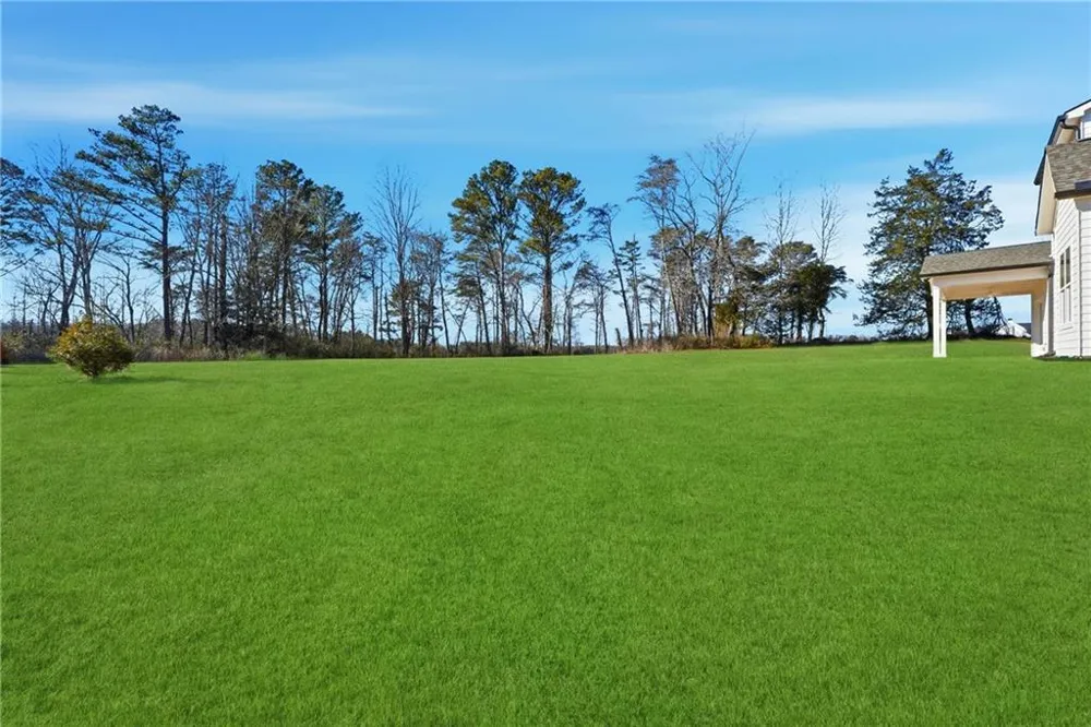 158 PALISADE DRIVE Rydal, GA 30171