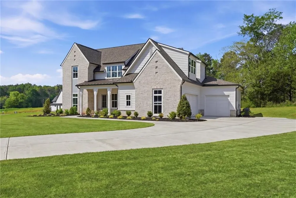 158 PALISADE DRIVE Rydal, GA 30171