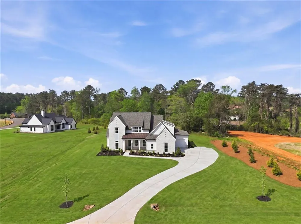 158 PALISADE DRIVE Rydal, GA 30171