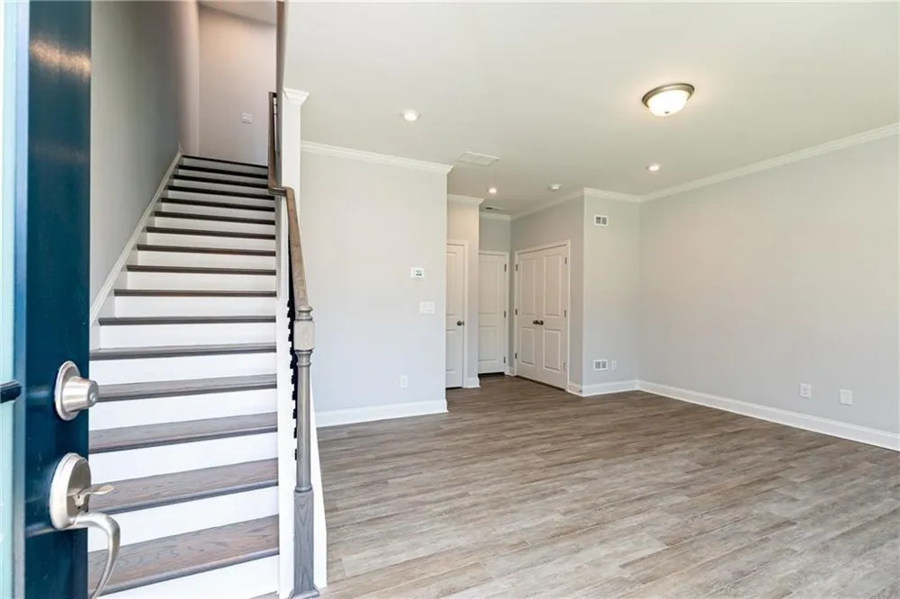 1009 Taylor Court Acworth, GA 30102