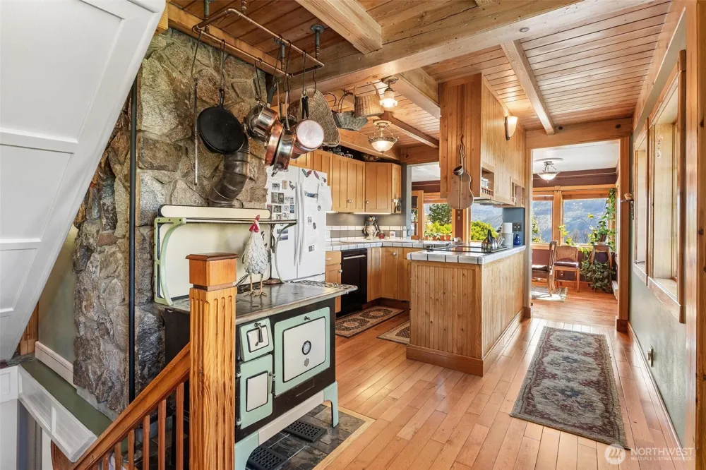 Address Not Shown Winthrop, WA 98862